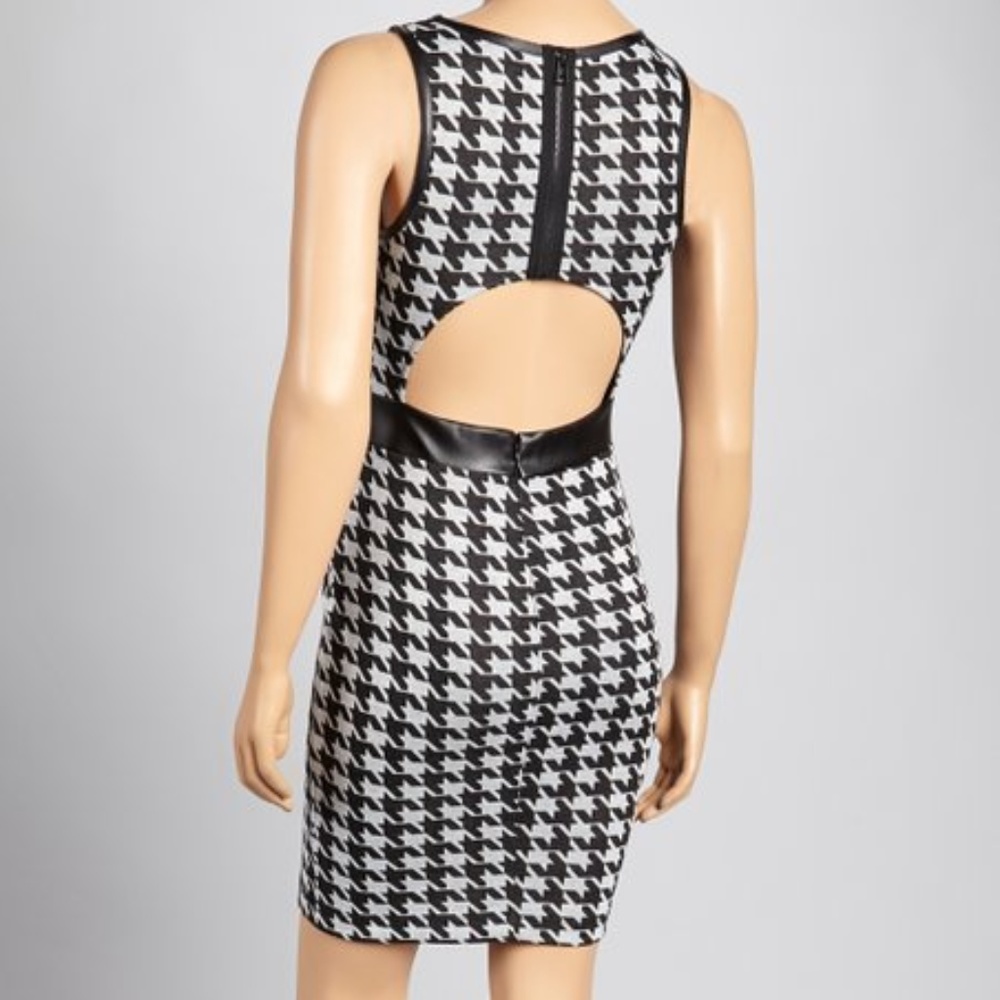 Black and White Hounds Tooth print Body con Dress - Picture 2 of 6